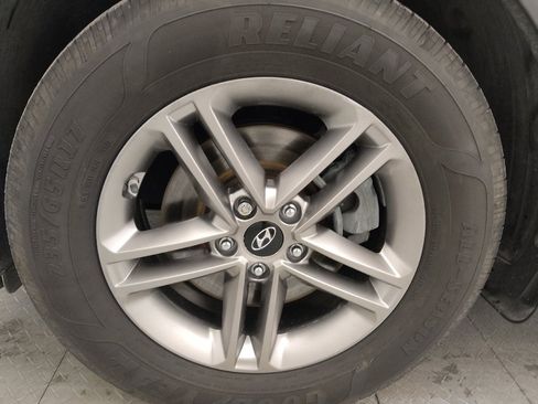 Used 2018 Hyundai Santa Fe Sport image 31