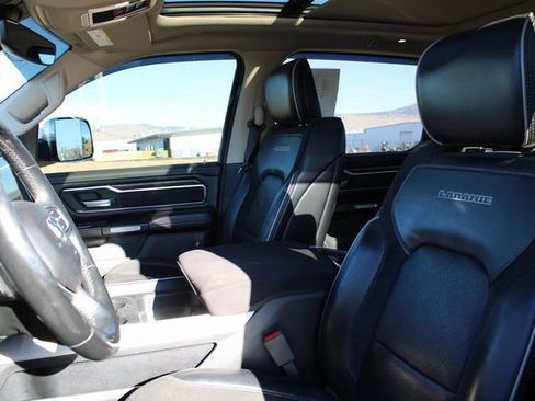 Used 2019 RAM 1500 Laramie image 17