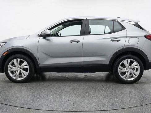 Used 2025 Buick Encore GX Preferred AWD/4WD image 5