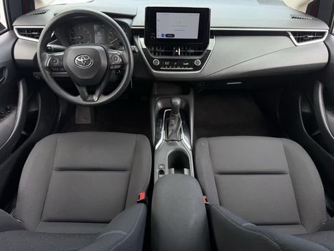 Used 2023 Toyota Corolla LE FWD image 8