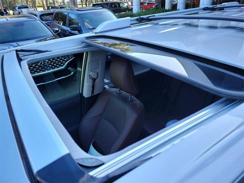 Used 2024 Toyota 4Runner Limited image 29