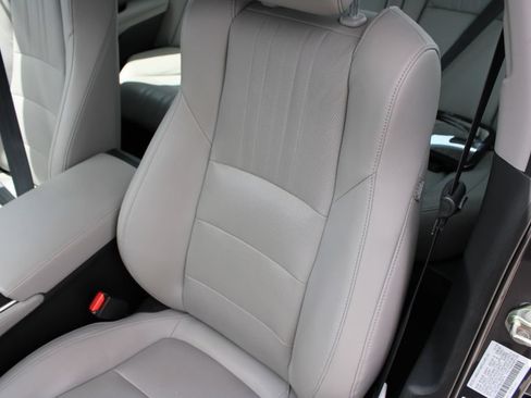 Used 2019 Honda Accord EX-L image 18