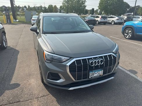 Used 2020 Audi Q3 2.0T Premium w/ Convenience Package AWD/4WD image 20