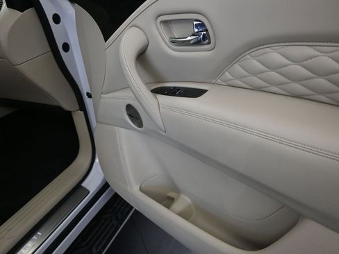 Used 2022 INFINITI QX80 Sensory w/ Cargo Package image 25