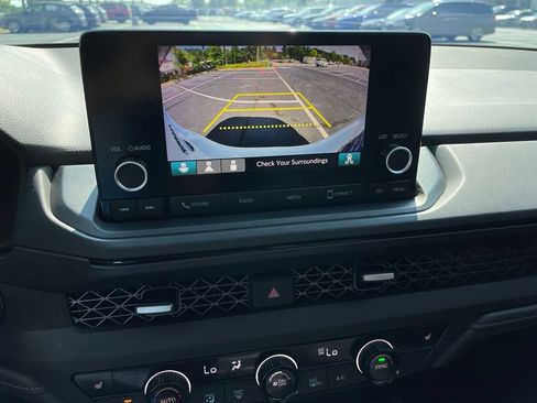 Certified 2025 Honda Accord SE image 17