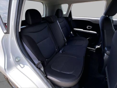 Used 2016 Kia Soul w/ Convenience Package FWD image 19