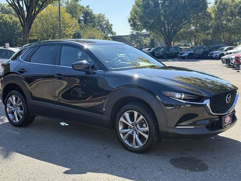 Used 2022 MAZDA CX-30 AWD 2.5 S w/ Select Package image 4
