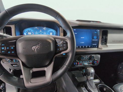 Certified 2025 Ford Bronco Outer Banks AWD/4WD image 21