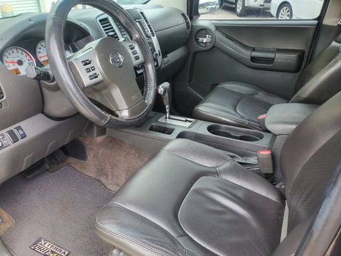 Used 2014 Nissan Xterra PRO-4X w/ Pro-4x Leather Package AWD/4WD image 20