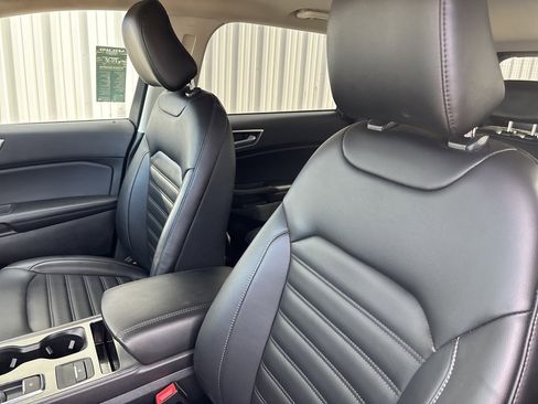 Used 2022 Ford Edge SEL w/ Convenience Package image 22