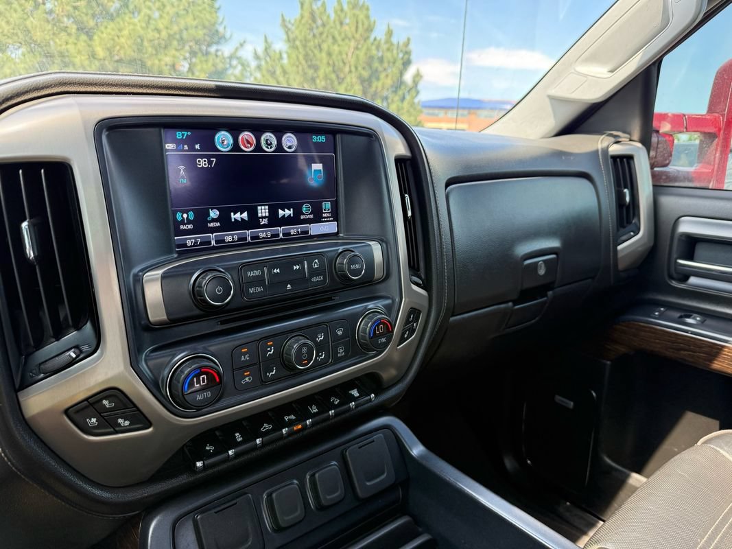 Used 2019 GMC Sierra 2500 Denali AWD/4WD image 32