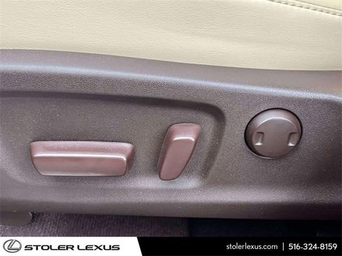 Used 2020 Lexus RX 350 AWD w/ Premium Package image 21