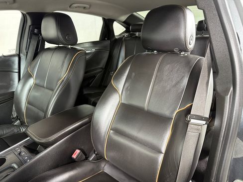 Used 2018 Chevrolet Impala Premier FWD image 11