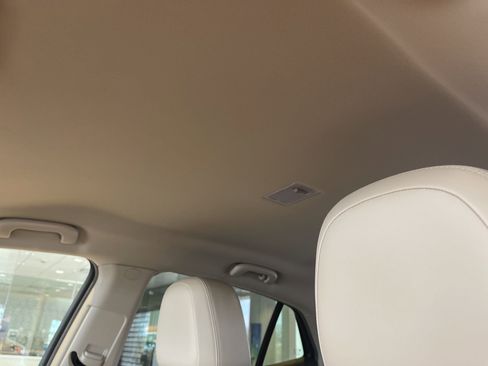 Used 2017 Buick Encore Essence image 12