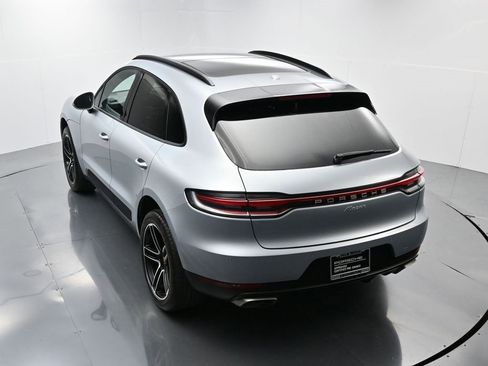 Certified 2021 Porsche Macan image 35