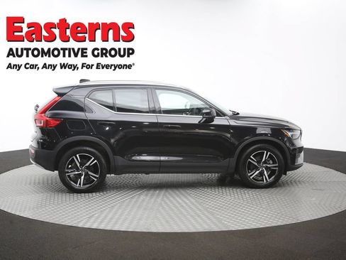 Used 2023 Volvo XC40 B5 Plus AWD/4WD image 45