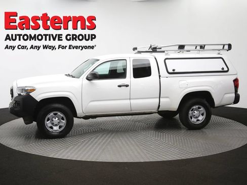 Used 2021 Toyota Tacoma SR RWD image 57