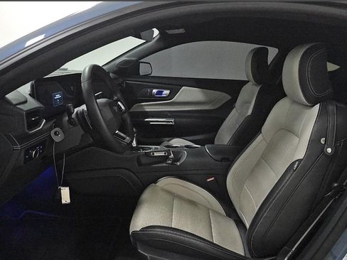 Used 2024 Ford Mustang GT Premium w/ GT Performance Package RWD image 8