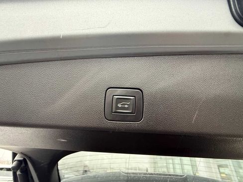 Used 2023 Buick Encore GX Essence w/ Experience Buick Package image 37