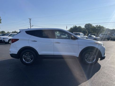 Used 2017 Hyundai Santa Fe Sport FWD image 4