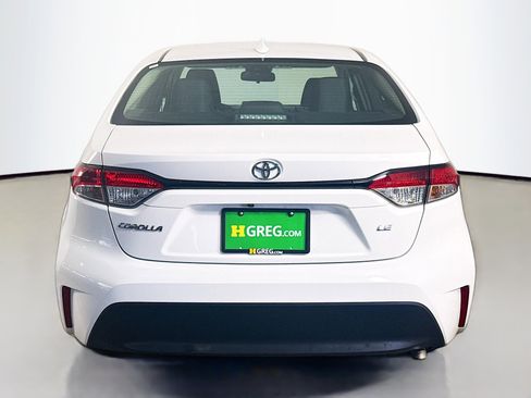 Used 2024 Toyota Corolla LE FWD image 8