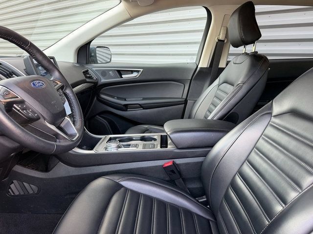 Used 2024 Ford Edge SEL w/ Convenience Package AWD/4WD image 16