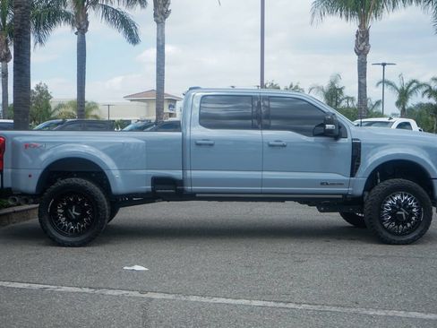 Used 2025 Ford F450 Platinum w/ FX4 Off-Road Package AWD/4WD image 11