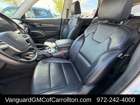 Used 2025 Kia Telluride S AWD/4WD image 29