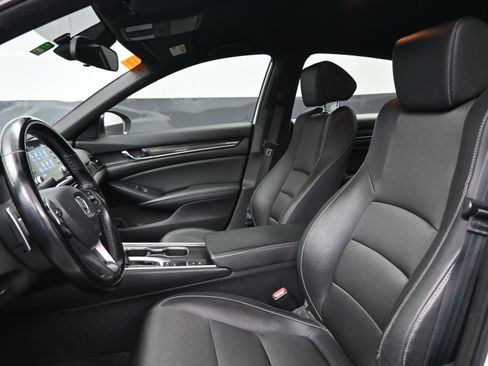 Used 2021 Honda Accord Sport image 17