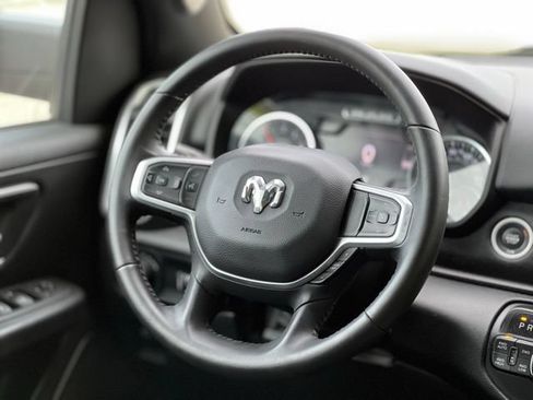 Used 2022 RAM 1500 Big Horn AWD/4WD image 28