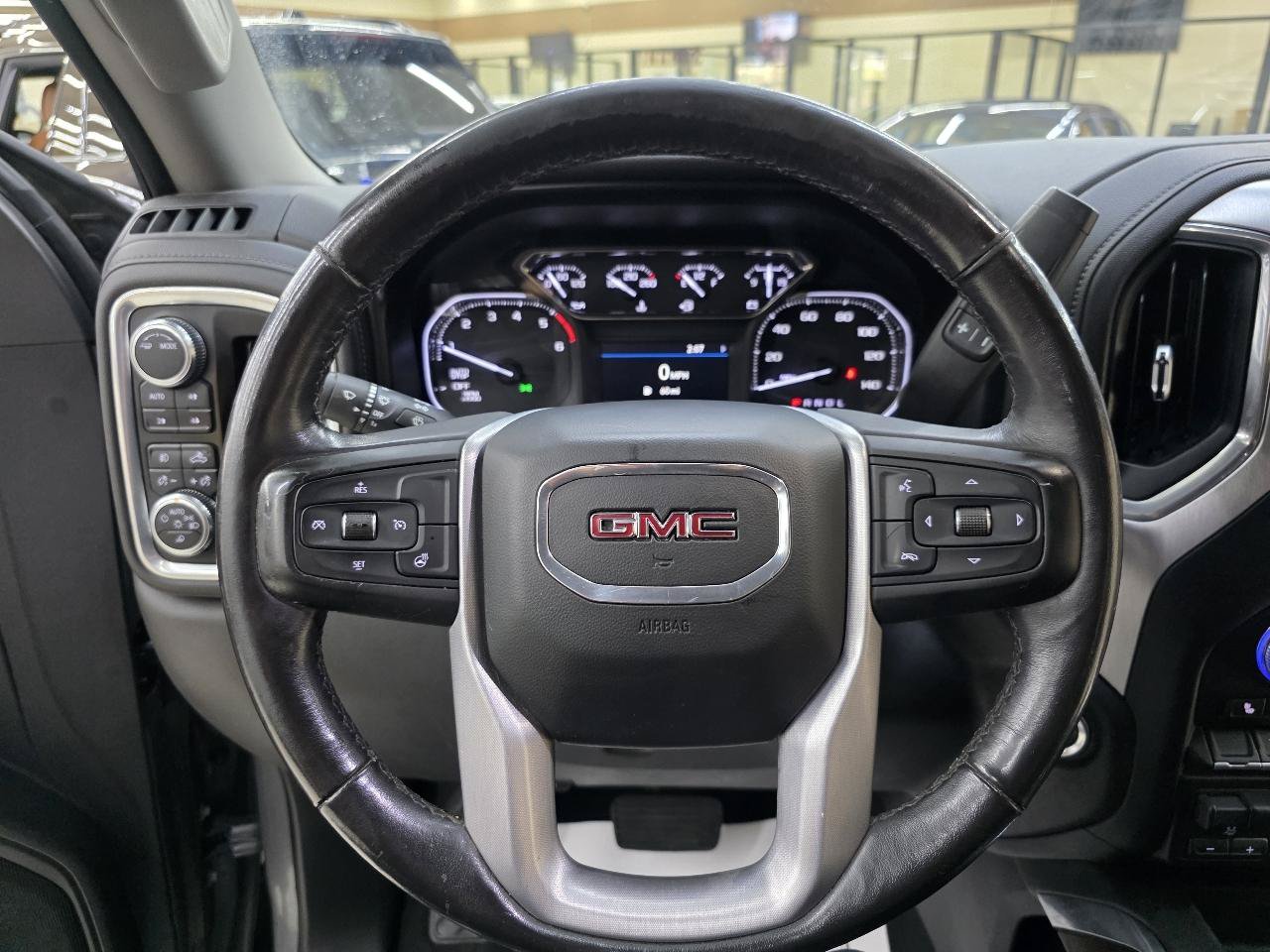 Used 2021 GMC Sierra 1500 SLT AWD/4WD image 28