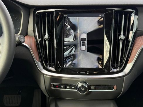 New 2026 Volvo V60 B5 Cross Country Ultra w/ Climate Package image 8