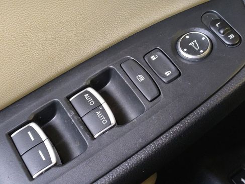 Used 2018 Honda Accord EX image 27