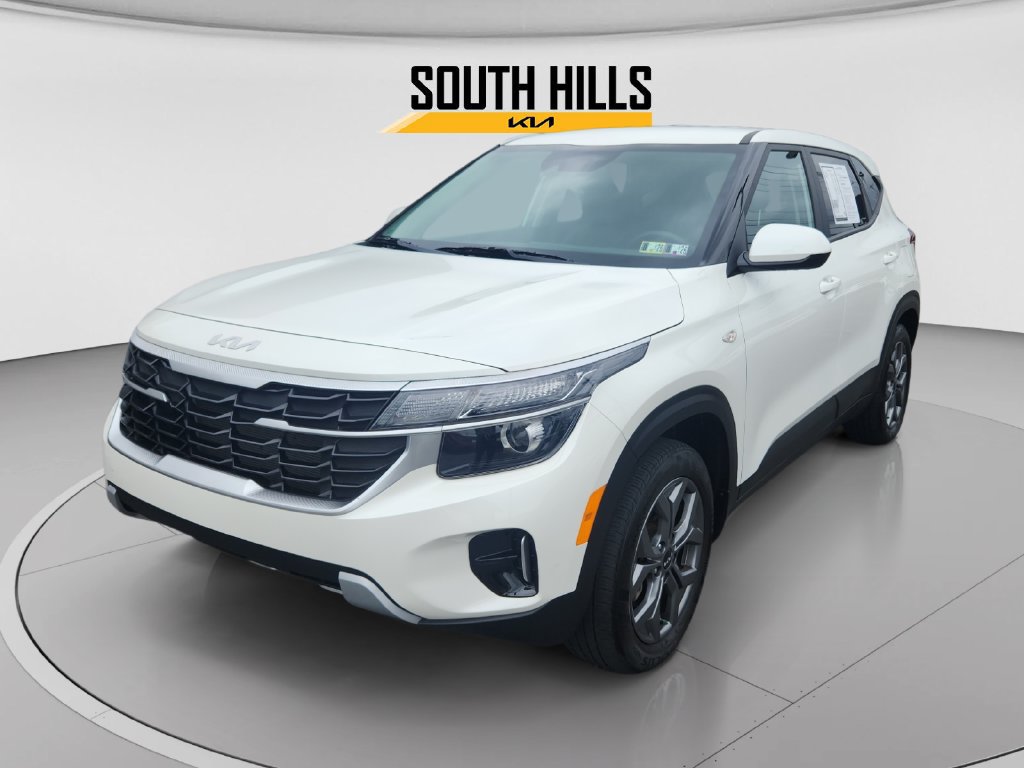 Certified 2024 Kia Seltos LX AWD/4WD image 1