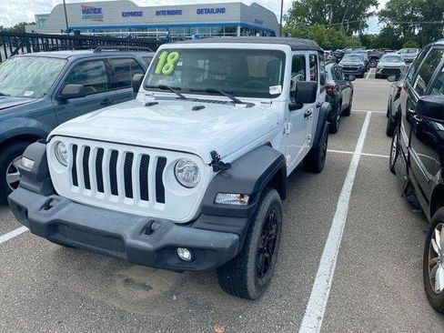 Used 2018 Jeep Wrangler Unlimited Sport S AWD/4WD image 14