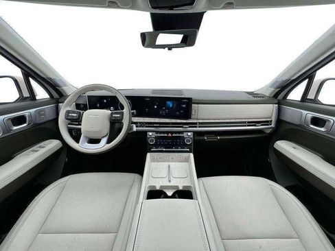 New 2025 Hyundai Santa Fe Calligraphy image 13