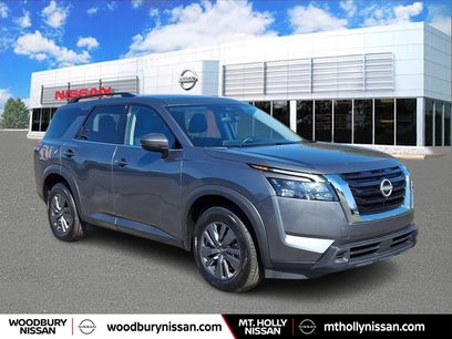 Certified 2025 Nissan Pathfinder SV