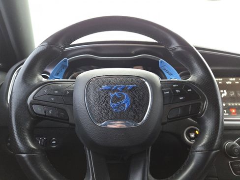 Used 2018 Dodge Charger R/T Scat Pack image 22