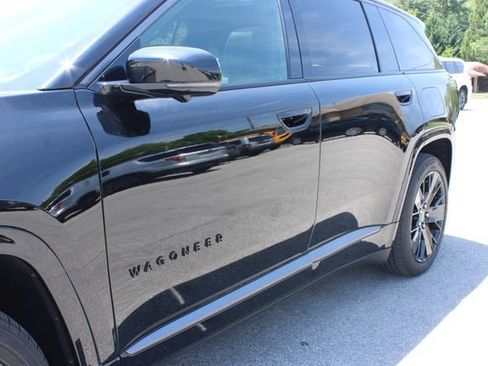 Used 2024 Jeep Wagoneer Launch Edition AWD/4WD image 47