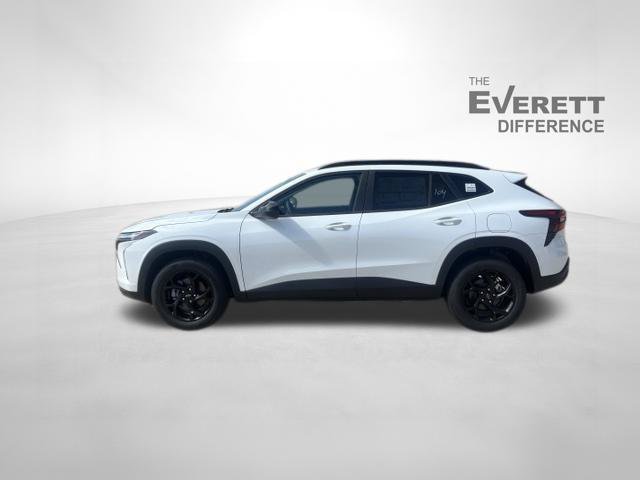 New 2026 Chevrolet Trax LT w/ Midnight Edition FWD image 4