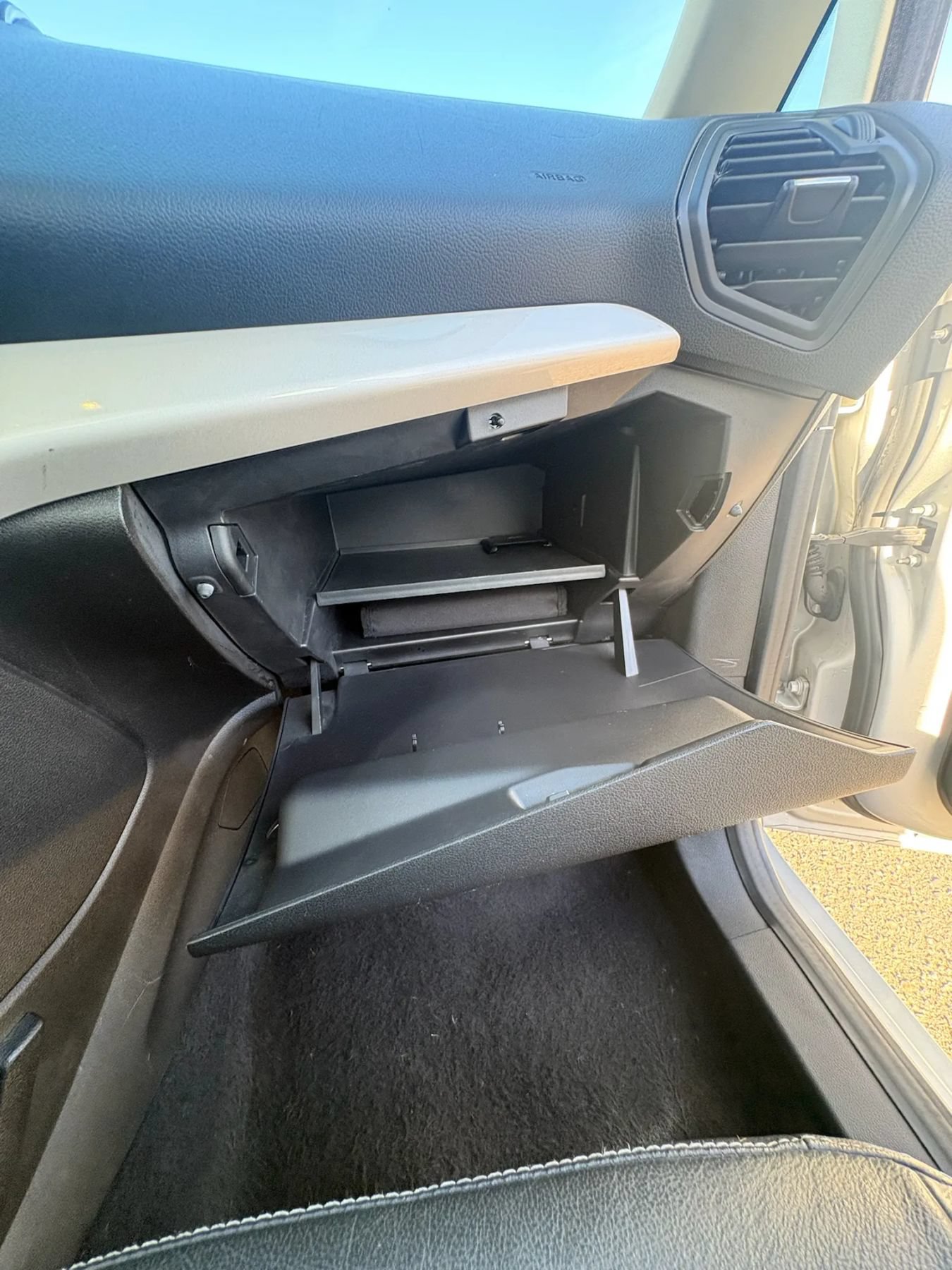Used 2016 Ford C-MAX SEL w/ Equipment Group 302A FWD image 38