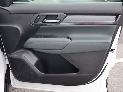 New 2026 GMC Terrain AT4 image 23