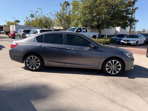 Used 2014 Honda Accord Sport image 6