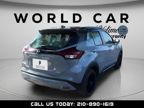Used 2024 Nissan Kicks SR w/ SR Premium Package image 7