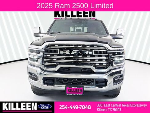 Used 2025 RAM 2500 Limited AWD/4WD image 2