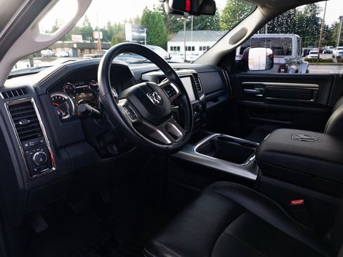 Used 2018 RAM 3500 Laramie w/ Sport Appearance Group image 19