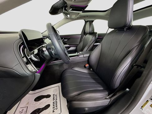 Used 2024 Mercedes-Benz E 350 4MATIC Sedan w/ MBUS Superscreen Package image 22