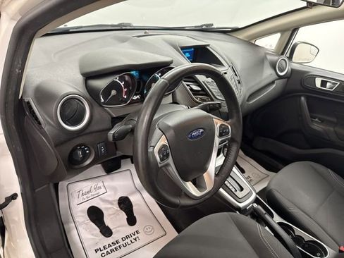 Used 2016 Ford Fiesta SE image 15