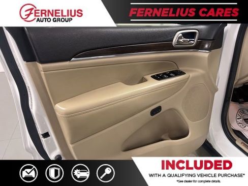 Used 2014 Jeep Grand Cherokee Limited AWD/4WD image 14