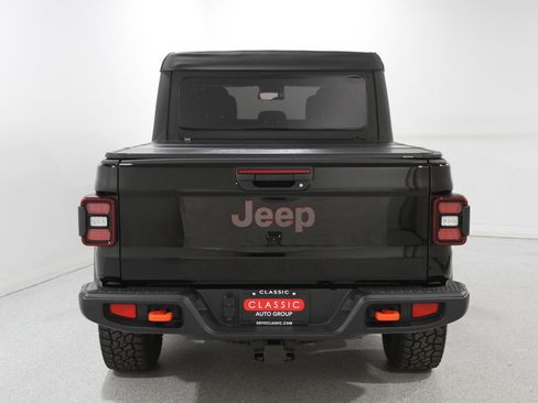 Used 2025 Jeep Gladiator Mojave w/ Convenience Group image 20